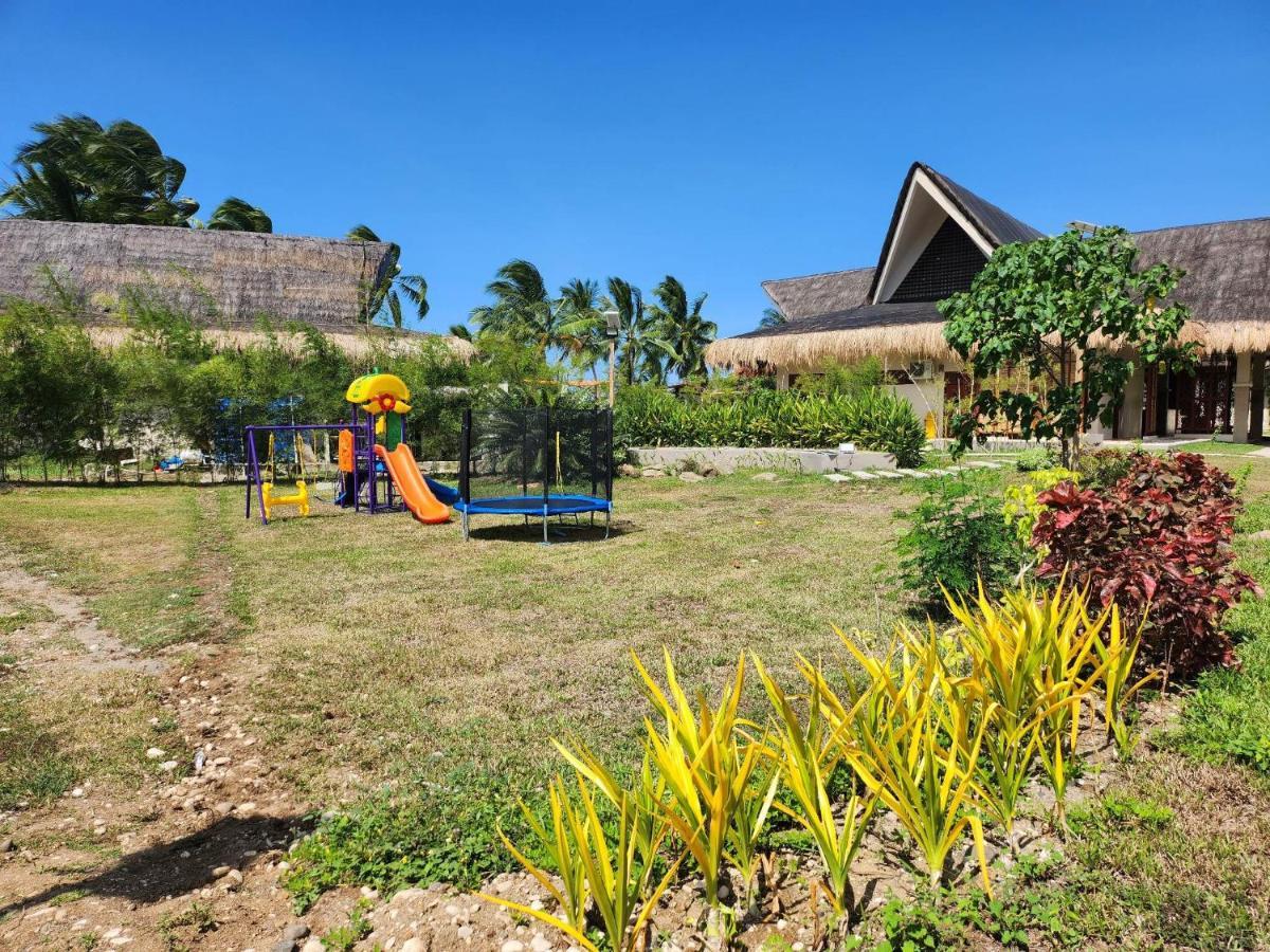 Costa Celine Beach Resort Kinablangan Extérieur photo